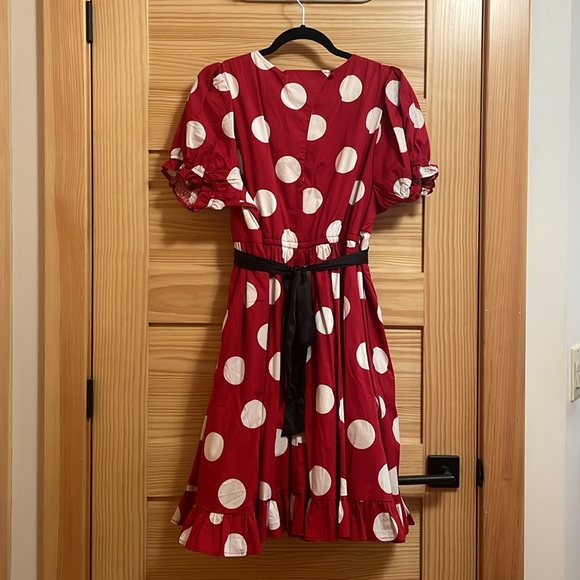 Torrid, Minnie mouse inspired dress. - Picture 3 of 4